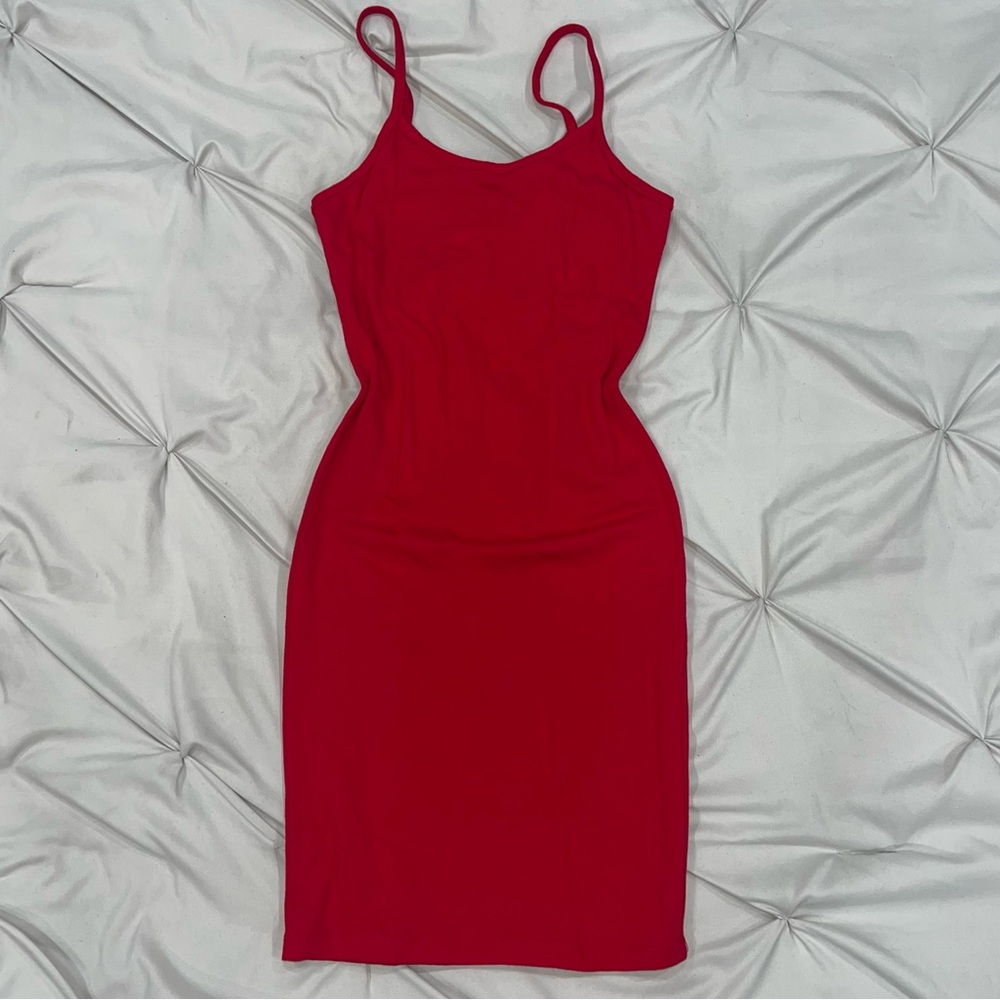 NEVER WORN Fashion Nova Red Cami Dress